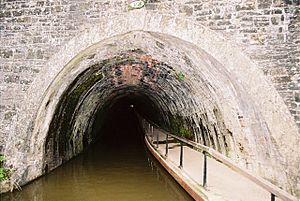 Llangollen Canal - Chirk Tunnel - geograph.org.uk - 130784