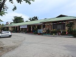 Mandaue City Central School (C. Ouano, Madaue, Cebu; 09-04-2022).jpg