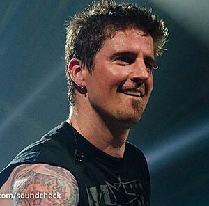 Nickelback Soundcheck Live Set from "Here & Now" Tour (7153150831) (cropped).jpg
