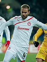 Olof Mellberg 2012 Olympiacos (cropped)