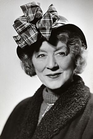 Portrett av Lalla Carlsen (1889-1967) (10532769096).jpg