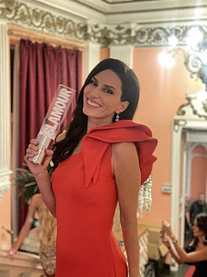 Silvia Kal Wins Glamour Bulgaria Award