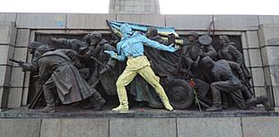 Sofia-Monument-to-Soviet-Army--Glory-to-Ukraine-20140224-1