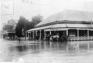 StateLibQld 1 107612 Woodlock's stock and station agent's office in the Goondiwindi floods of 1921
