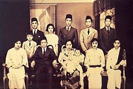 Yusof Ishak and his family, 1933