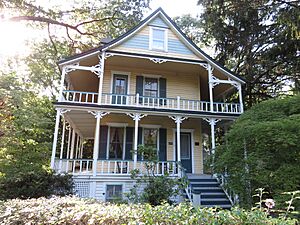 378 Glen Avenue E 2015