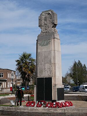 Beckenham War Memorial (02)