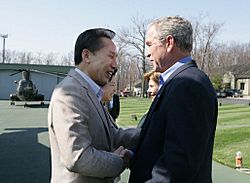 Bushes greet South Korean President Lee Myung-bak