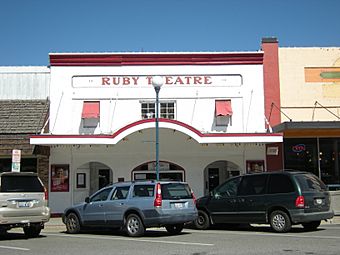 Chelan, WA - Ruby Theatre 01.jpg
