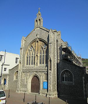 Church of St Mary Star of the Sea, High Street, Old Town, Hastings (NHLE Code 1191229) (June 2015) (9)
