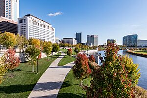 Columbus Scioto Mile 02
