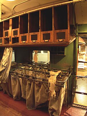 Great Northern RPO No 42 interior