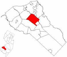 Mantua Township highlighted in Gloucester County. Inset map: Gloucester County highlighted in the State of New Jersey.