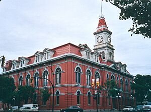 Victoria City Hall