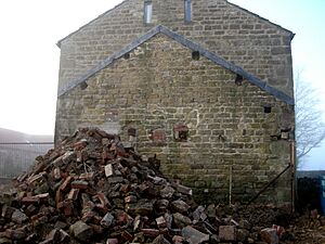 Wheelhouse at Hudsons Barn, Burn Bridge 016c