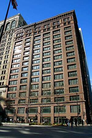 2010-03-03 1968x2952 chicago marquette building