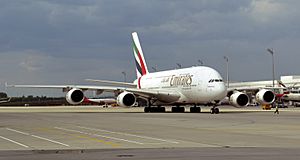 Emirates A6-EDS in Munich 2012-05