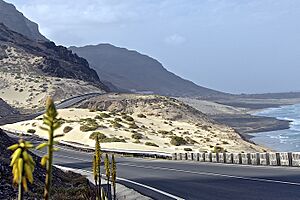 Estr. Baía das Gatas - Calhau, Cape Verde - panoramio (1)