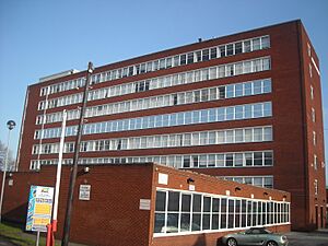Graeme House, Chorlton - panoramio