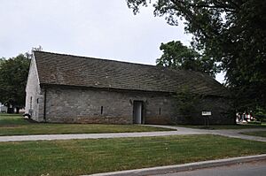 HESSIAN POWDER MAGAZINE