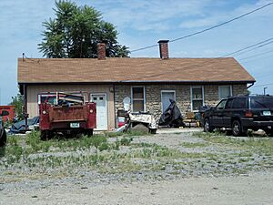 House at 2212 W. River Drive 01