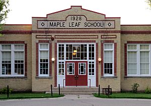 Maple Leaf Forever (1)