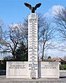 Monument of Polish Pilots in Northolt (cropped).JPG