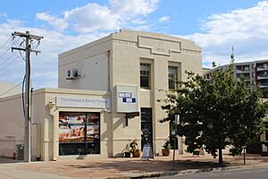 Old business in Braddon, Elouera Street