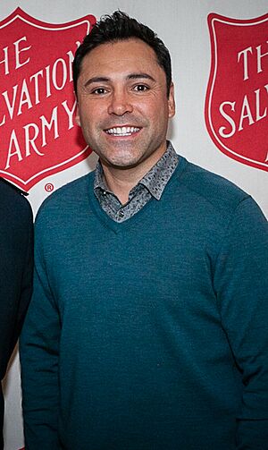Oscar de la Hoya 2014 (cropped).jpg