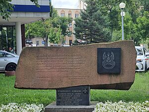 Płyta pamiątkowa na cześć zamachu na szefa gestapo