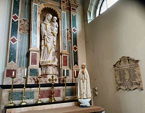 St Elizabeth of Portugal Church, Richmond, Lady chapel and war memorial