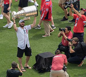 Stanley Cup at Nationals Park 125A4006 (42723315701)