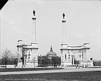 Unfinished Smith Memorial Arch circa 1905 LOC 4a12601v