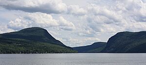 Willoughby-Lake-Pisgah-Hor
