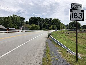2022-08-16 14 33 41 View south along Pennsylvania State Route 183 (Bernville Road) at Second Street in Bernville, Berks County, Pennsylvania