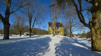 Bull Stone House in the winter