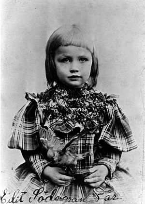 Edith Södergran, 5 years old