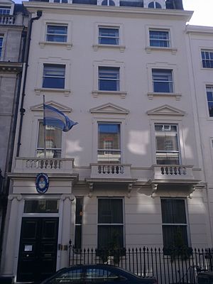 Embassy of Argentina in London 1.jpg