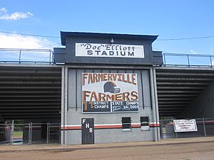 Farmerville, LA, Farmers stadium IMG 3862