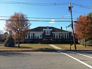 Fieldsboro, NJ borough hall, Nov. 2024