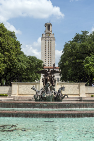 Littlefield Fountain, a monument by Italian-born sculptor Pompeo Coppini located on the main campus of The University of Texas at Austin in Austin, Texas LCCN2014632359.tif