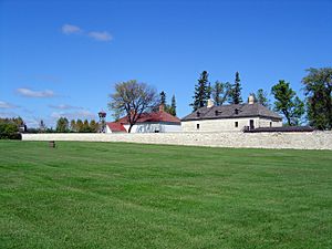 Lower Fort Garry, St. Andrews (410226) (9444702532).jpg
