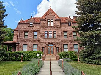 Moss Mansion, 2025.jpg