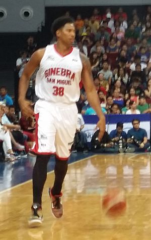 PBA - Manila Clasico (Star vs Ginebra) - Joe Devance - Ginebra - 2015-1225 (23866816452).jpg