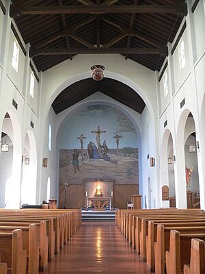Sacred Heart Cathedral (Dodge City) interior 2
