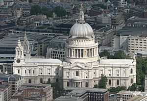 cathedral pauls aerial londra preachers 1280px cattedrale domes needs
