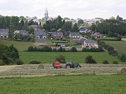 Vue de Bertrix de la clairière P6140039.JPG