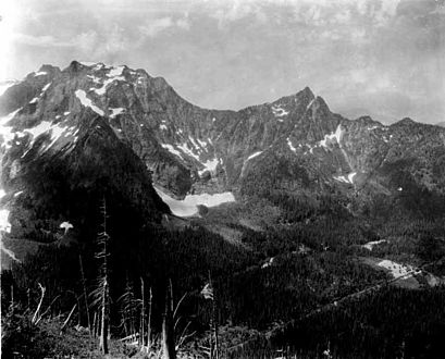 Big Four Mountain with Big Four Inn and cabins, Snohomish County, Washington, ca 1923 (WASTATE 1265)