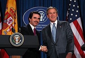 Bush aznar Crawford 2003