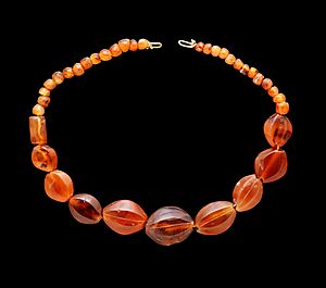Carnelian necklace As 7702